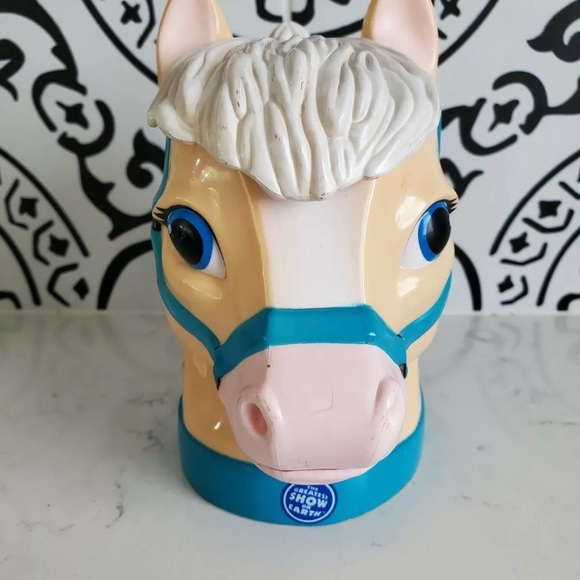 Ringling Bros Circus The Greatest Show on Earth Horse cup mug w/ hinged lid - Picture 4 of 6